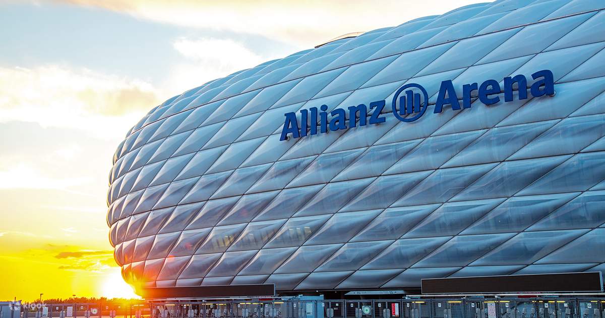Munich city tour with self-guided visit of the FC Bayern Munich stadium - Image 2